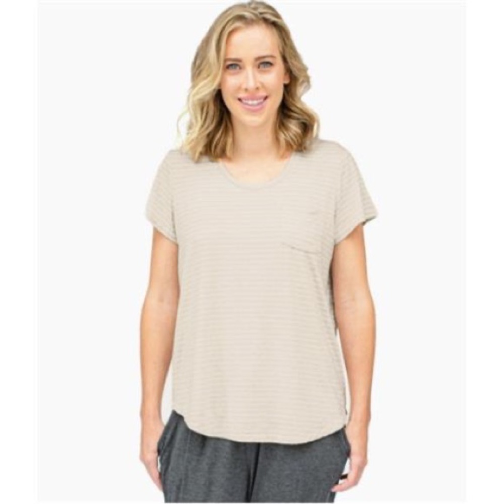 MATERNITY Bamboo Everyday Nursing & Maternity T-shirt Size M